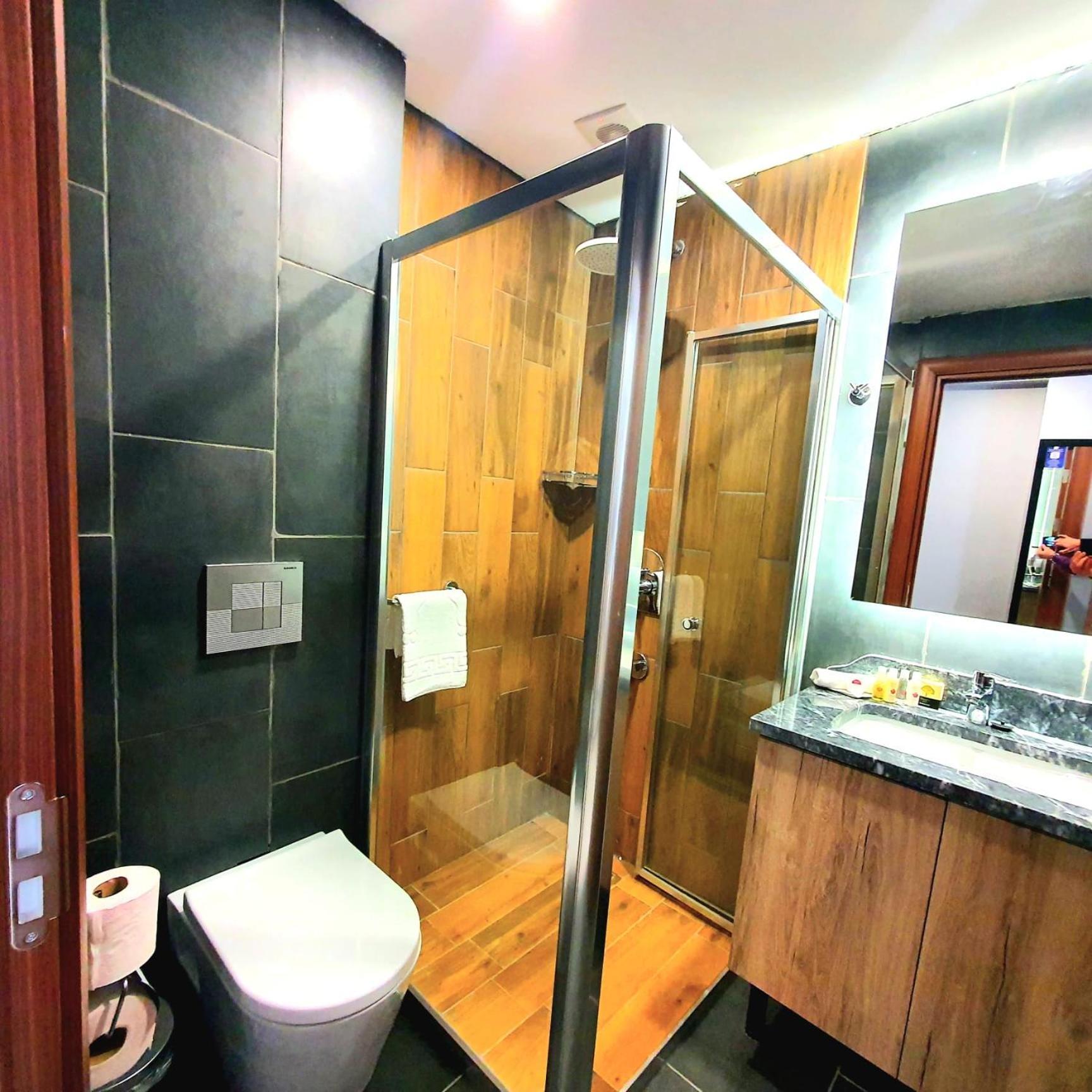 Center Inn Hotel Maltepe Istanbul Exteriör bild